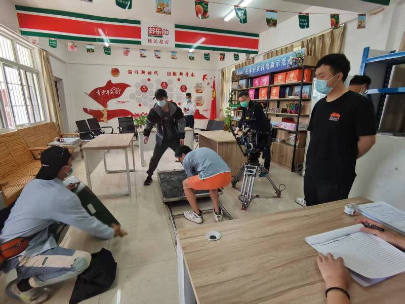 井陉矿区广告片拍摄公司：极简主义践行者，少即是多的视觉哲学